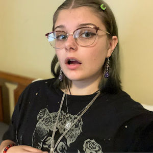 Meet your Posher, Ccamrryn